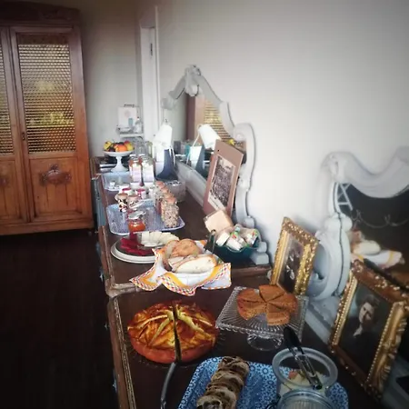 Oda ve Kahvaltı Monte Bo 3*